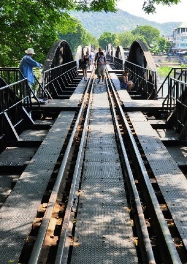 Bangkok - Kanchanaburi - Suối Nước Nóng Thiên Nhiên (4 ngày 3 đêm)
